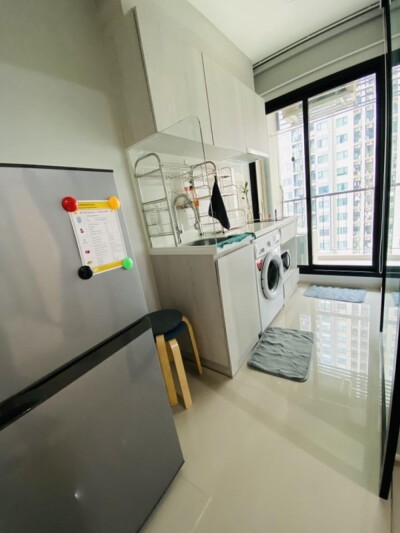 ไลฟ์ อโศก / ห้องนอน 1 ห้องน้ำ 1 ที่จอดรถ 1