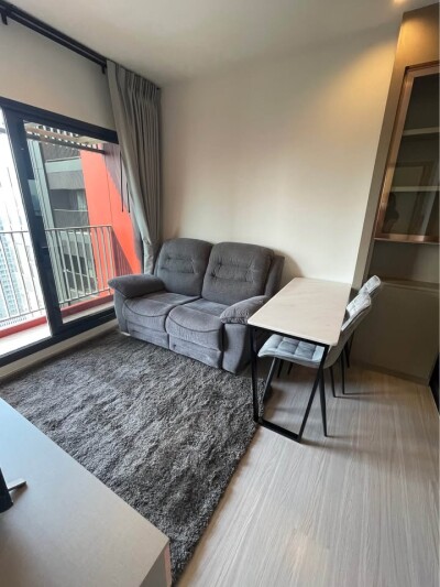 ไลฟ์ อโศก ไฮป์ / Life Asoke Hype-2