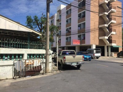 ขายบ้านเดี่ยว หมู่บ้านปทุมทอง 212 ตรว. เลขที่ 18/ 1 / เนื้อที่ตัวบ้าน 60ตรว. 4 ห้องนอน-11