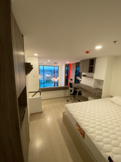 ไนท์บริดจ์ พหลโยธิน - อินเตอร์เชนจ์ / Knightsbridge Phaholyothin - Interchange