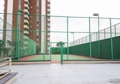 ริเวียร่า คอนโดมิเนียม / Riviera Condominium