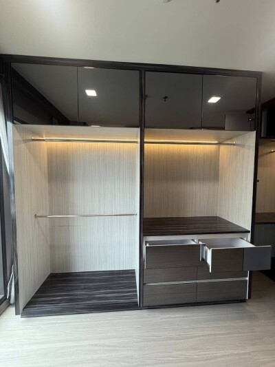 ไลฟ์ อโศก ไฮป์ / Life Asoke Hype-6