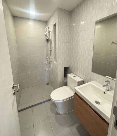 แชปเตอร์ วัน สปาร์ค จรัญ / Chapter One Spark Charan