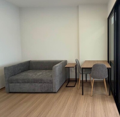 แชปเตอร์ วัน สปาร์ค จรัญ / Chapter One Spark Charan