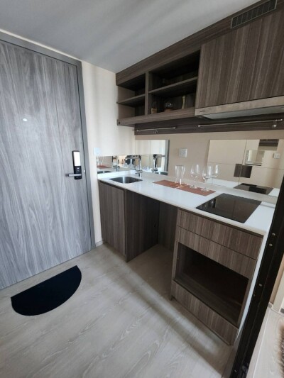 ไนท์บริดจ์ พหลโยธิน - อินเตอร์เชนจ์ / Knightsbridge Phaholyothin - Interchange