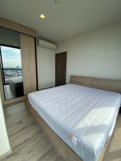 เดอะ ไลน์ วงศ์สว่าง / The Line Wongsawang