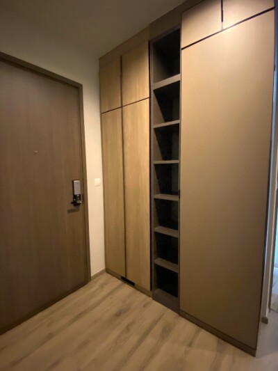 เดอะ ไลน์ วงศ์สว่าง / The Line Wongsawang