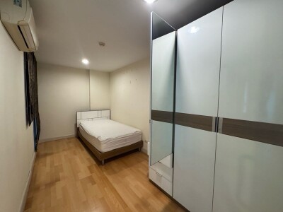 เดอะ ฟายน์ แอท ริเวอร์ / THE FINE @ River