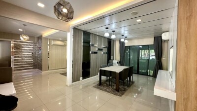 เดอะ คอนเนค 41 แจ้งวัฒนะ - ติวานนท์ / ทาวโฮม 2 ห้องคู่ ชั้นล่างทะลุถึงกัน 2 ห้องโถงชั้นล่าง-8