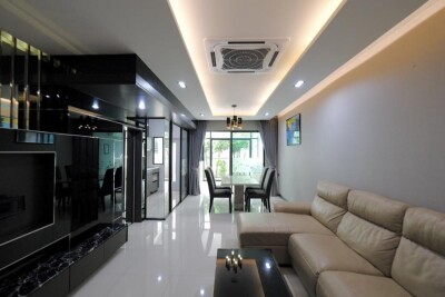 เดอะ แลนด์มาร์ค เอกมัย - รามอินทรา