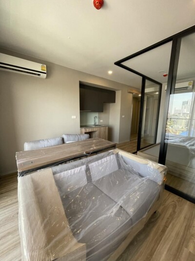 บลอสซั่ม คอนโด แอท สาทร - เจริญราษฎร์ / Blossom Condo @ Sathorn - Charoenrat