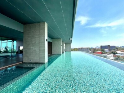 แอมเบอร์ บาย อีสเทิร์น สตาร์  /  Amber by Eastern Star