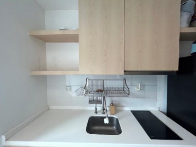 เซ็นทริค ติวานนท์ สเตชั่น / ขนาด : 33 ตร.ม. ชั้น : 38 วิวดี รับลม วิวสระว่ายน้ำ ปล.ห้องที่เห็นวิวสระมีเพียง14ห้อง