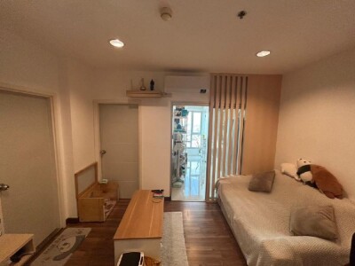 เซ็นทริค ติวานนท์ สเตชั่น / ขนาด : 33 ตร.ม. ชั้น : 38 วิวดี รับลม วิวสระว่ายน้ำ ปล.ห้องที่เห็นวิวสระมีเพียง14ห้อง