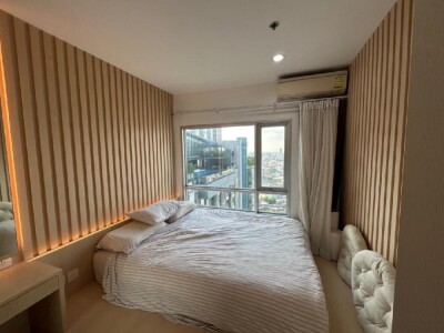 เซ็นทริค ติวานนท์ สเตชั่น / ขนาด : 33 ตร.ม. ชั้น : 38 วิวดี รับลม วิวสระว่ายน้ำ ปล.ห้องที่เห็นวิวสระมีเพียง14ห้อง