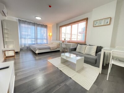 ดีคอนโด แคมปัส รีสอร์ท บางนา / D condo Campus Resort Bangna