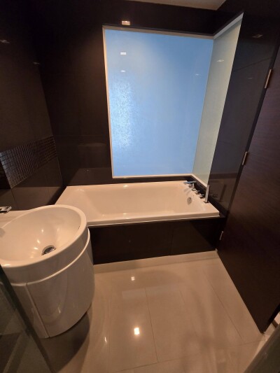 ริทึ่ม สาทร / Rhythm Sathorn-6