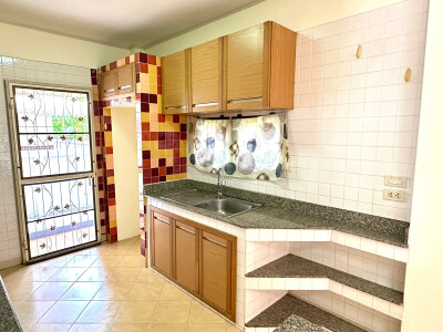 พาร์คเวย์ ชาเล่ต์ รามคำแหง