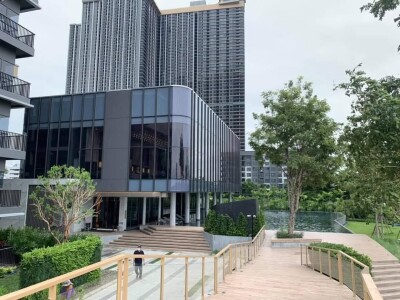 เดอะ โพลิแทน อควา / The Politan Aqua