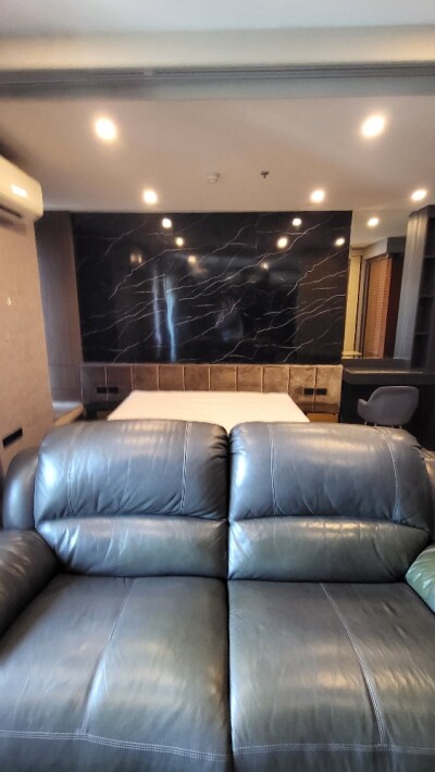 คิว ชิดลม - เพชรบุรี / 45.14 ตรม.