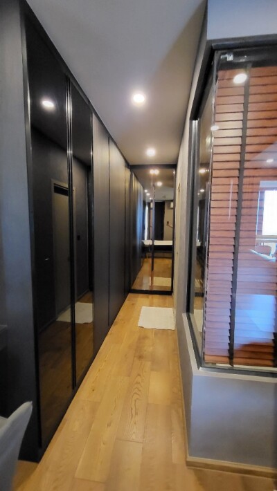 คิว ชิดลม - เพชรบุรี / 45.14 ตรม.