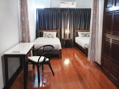 เซ้งทาวเฮ้าส์ตกแต่งครบพร้อมทำ AIRBNB 2 ชั้น 2 ห้องนอน 1 ห้องน้ำ เดิน 4 นาทีถึง BTS กรุงธนบุรี