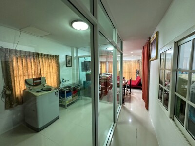 หมู่บ้านทัศรินทร์ แพรกษา (ซ.มังกร-ขันดี)