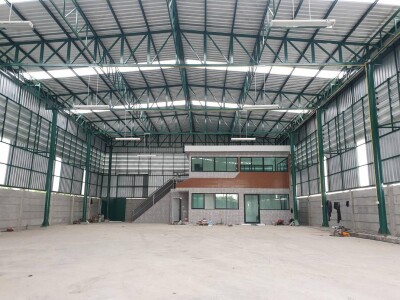 โกดัง พร้อมออฟฟิต 2 ชั้น ทำเลดี