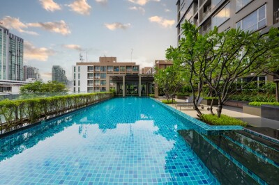 ไฮฟ์ ตากสิน /  50 ตารางเมตร ชั้น 19