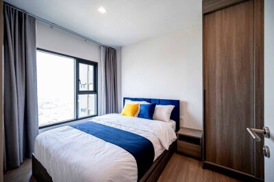 เดอะ เบส เพชรบุรี - ทองหล่อ / THE BASE Phetchaburi - Thonglor