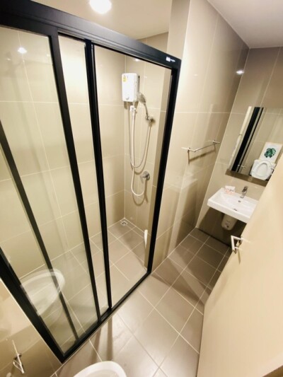 เดอะ เบส เพชรบุรี - ทองหล่อ / ขนาดห้อง: 33.54 sqm