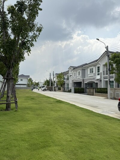 โกลเด้น นีโอ สุขุมวิท - ลาซาล-17