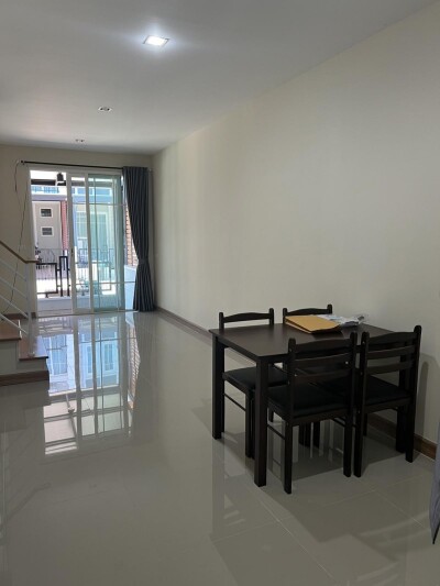 โกลเด้น ทาวน์ วิภาวดี - รังสิต-7