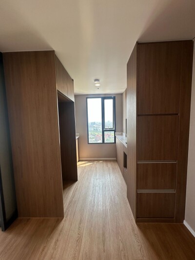 ไซมิส พระราม 9 (แลนด์มาร์ค @MRTA Station) / ห้องขนาด 70 ตรม. ชั้น 18 อาคาร C