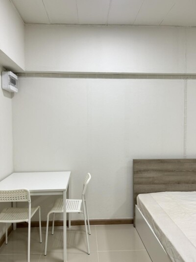 สิริ ศรีลาซาล / SIRI Sri-Lasalle