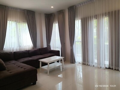 เดอะ ซิตี้ บางนา กม.7 / 102 ตารางวา  อนุญาตเลี้ยงสัตว์*-13