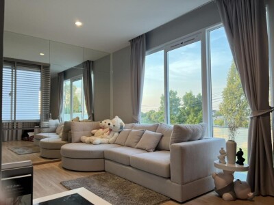 เนอวานา แอบโซลูท เอกมัย - รามอินทรา / ที่ดิน 38.5 ตารางวา พื้นที่ใช้สอย  230 ตารางเมตร 🛏️ 4 ห้องนอน-3