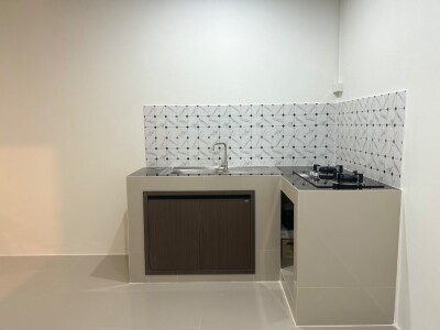 Vายบ้านรีโนเวท สุดคุ้ม ทำเลดี ใกล้รถไฟฟ้าและโรงเรียนเอกชน-10