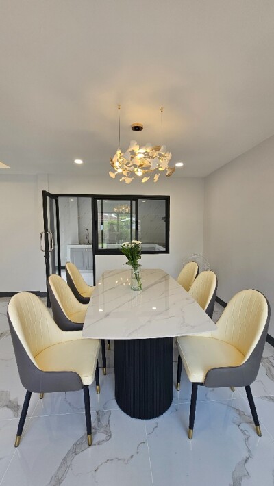 บ้านเดี่ยวรีโนเวทใหม่ทั้งหลัง ติดรถไฟฟ้า ซ.รามอินทรา 60  อนุญาตเลี้ยงสัตว์-9