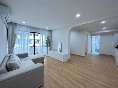 อีสท์ วูด พาร์ค / 65 ตร.ม. ชั้นที่ 4-2