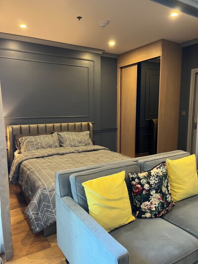 คิว ชิดลม - เพชรบุรี / Q Chidlom - Phetchaburi