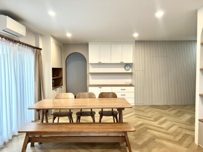 เซนโทร ดอนเมือง - แจ้งวัฒนะ / 🏡 บ้านทิศใต้ พื้นที่ใช้สอย 209 ตร.ม. 🛏️ 4 ห้องน้ำ 4 ห้องน้ำ