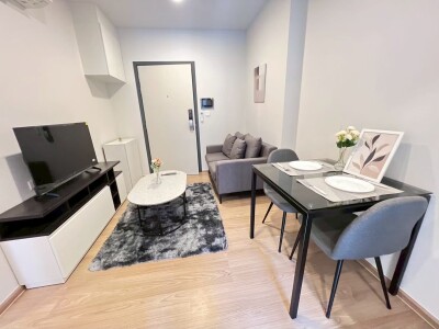 ชีวาทัย ปิ่นเกล้า / Chewathai Pinklao