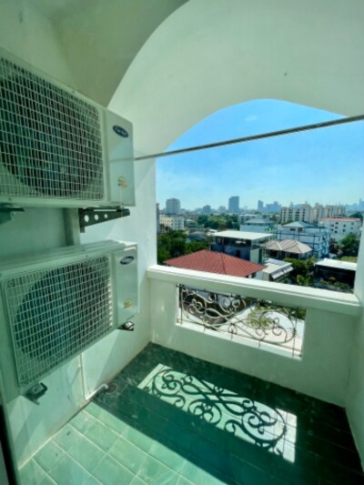 บดินทร์ สวีท โฮม / 35.85 ตร.ม. ชั้นที่ 8