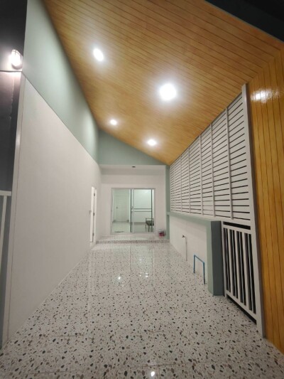 บ้านติดถนนเมน ค้าขายได้ หลังมุม มีที่จอดรถเยอะ บ้านรีโนเวทสวย-9