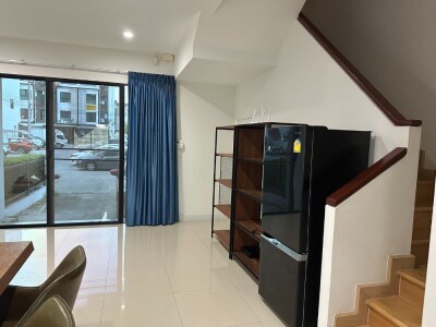 ไอฟิลด์ บางนา โฮมออฟฟิศ 3 ชั้น-5