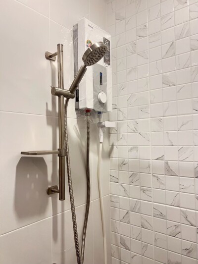 ชีวาทัย ปิ่นเกล้า / Chewathai Pinklao