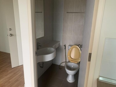 ลุมพินี วิลล์ นครอินทร์ - ริเวอร์วิว / 26 ตรม ตึก A ชั้น 12A-5