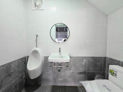 โกดัง+ออฟฟิส ติดถนนอ่อนนุช 70