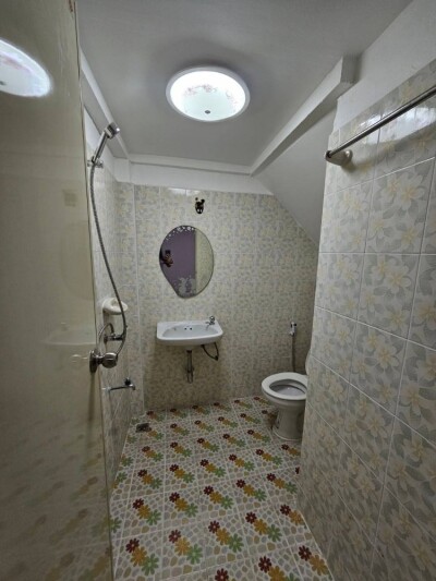 ทาวน์โฮม หมู่บ้านสรัลพร ถนนเลียบคลองภาษีเจริญฝั่งเหนือ ซอย 32 แขวงหนองแขม เขตหนองแขม กทม รีโนเวททั้งหลัง